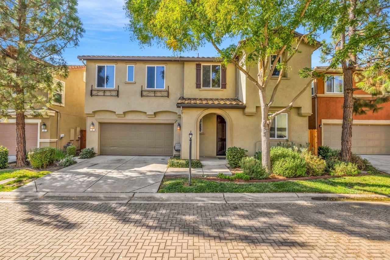 9 Dulcibbella Place #1