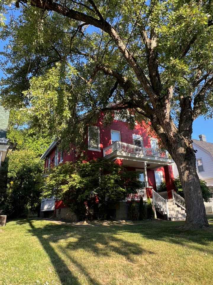 905 Suire Avenue #2 - Photo 3 of 37