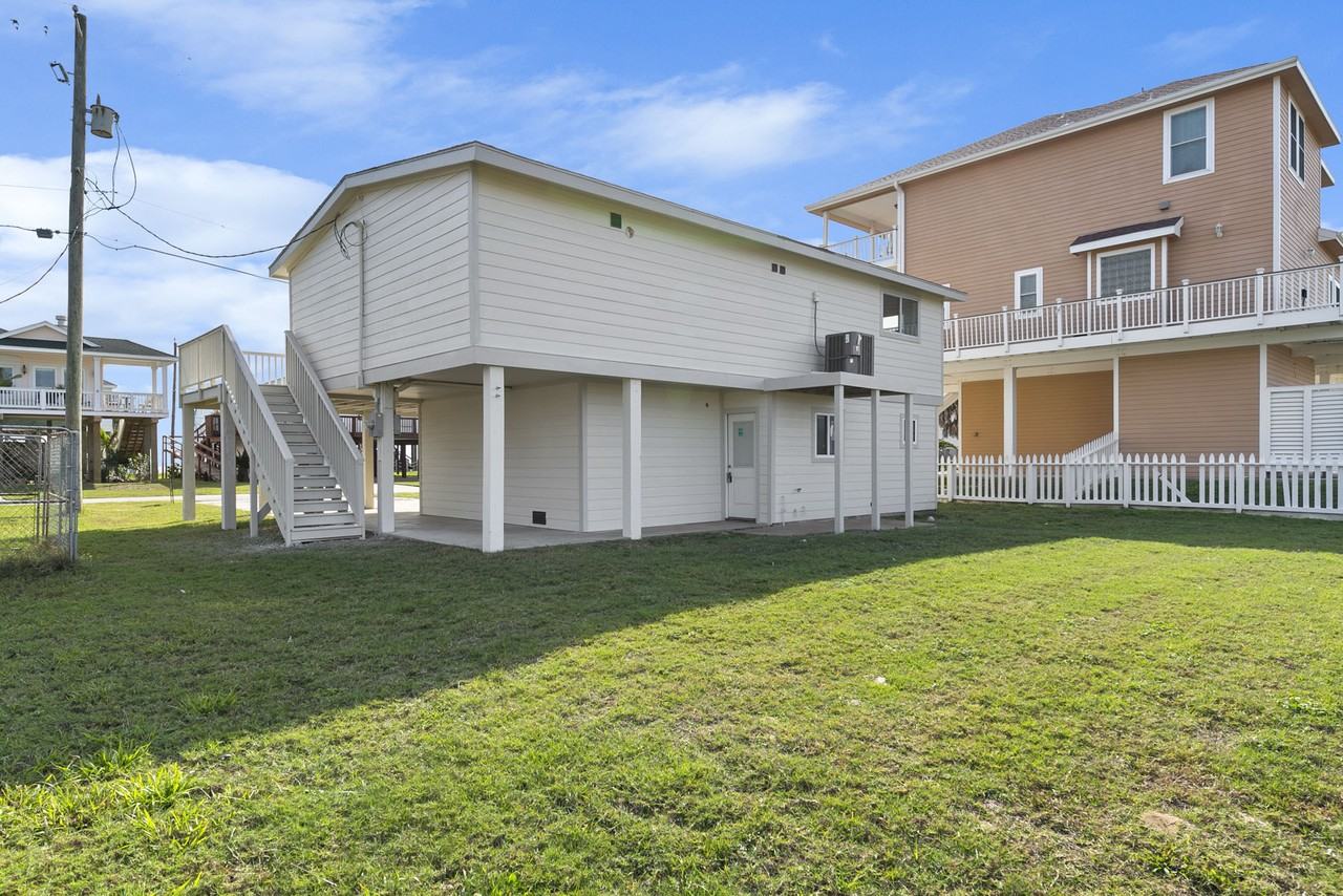 13014 John Reynolds Road #1 - Photo 3 of 25