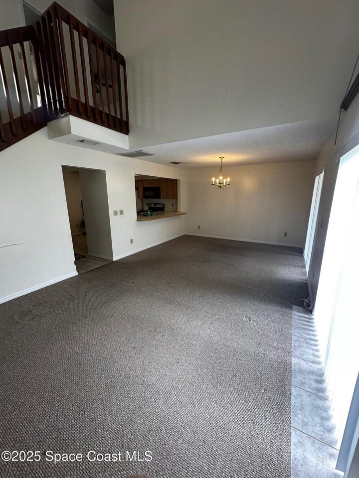 2710 Park Place Boulevard #1 - Photo 2 of 6