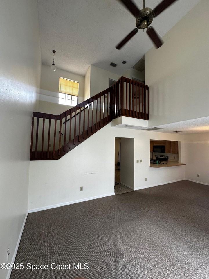 2710 Park Place Boulevard #1 - Photo 3 of 6