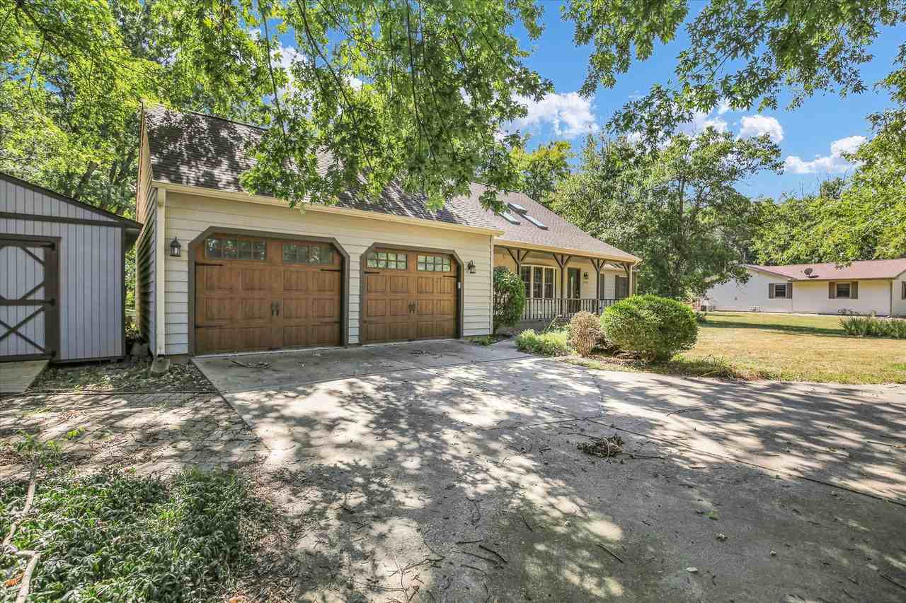 1705 Lake Shore Dr #1 - Photo 2 of 50