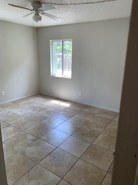 1960 1960 Union St-5 #5 - Photo 7 of 8