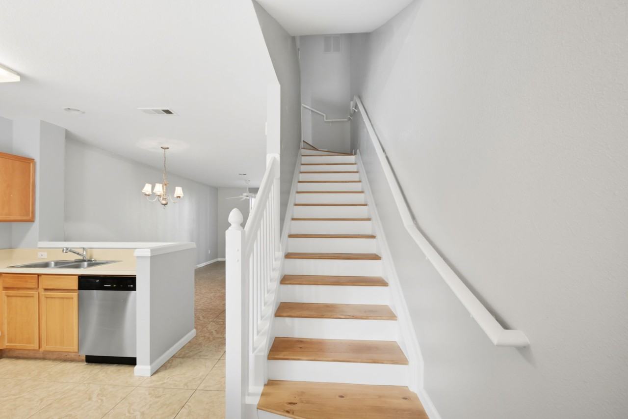 1450 Stockton Dr #1 - Photo 5 of 20