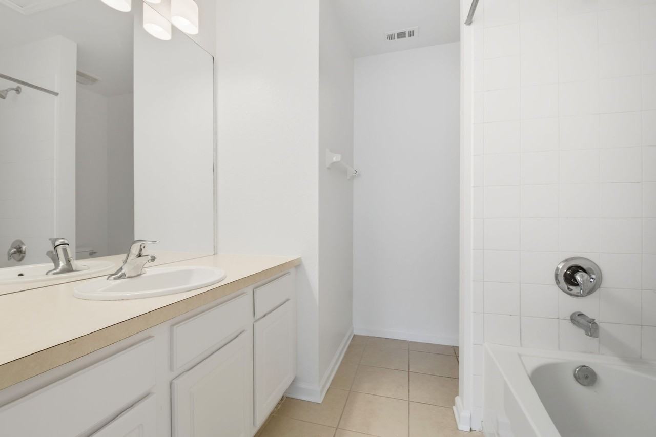 1450 Stockton Dr #1 - Photo 7 of 20