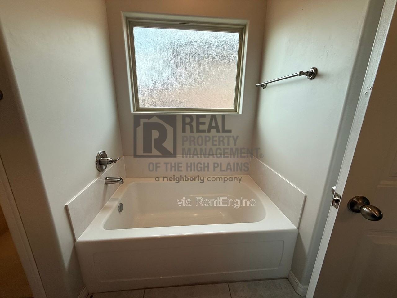 1426 Fume Boulevard - Photo 7 of 18