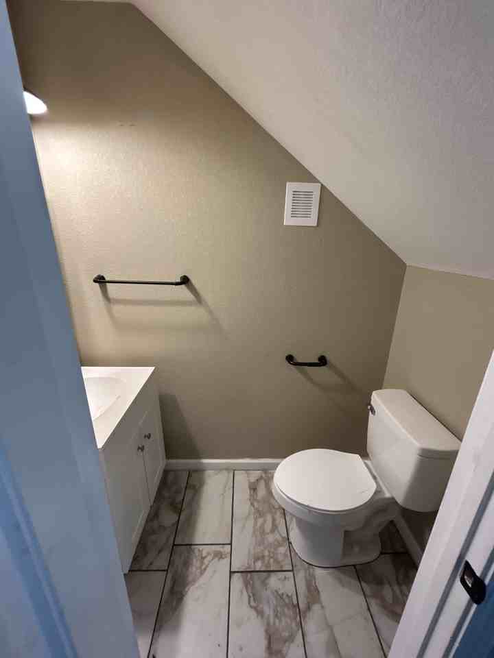 416 Word Avenue #2 - Photo 6 of 20