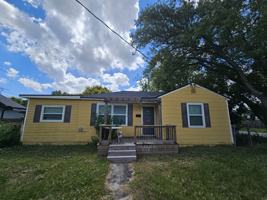 featured image of 3648 Ernest Street #1