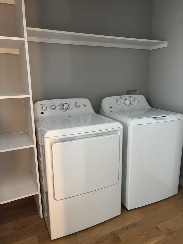 2322 Burgundy Street #C - Photo 6 of 9