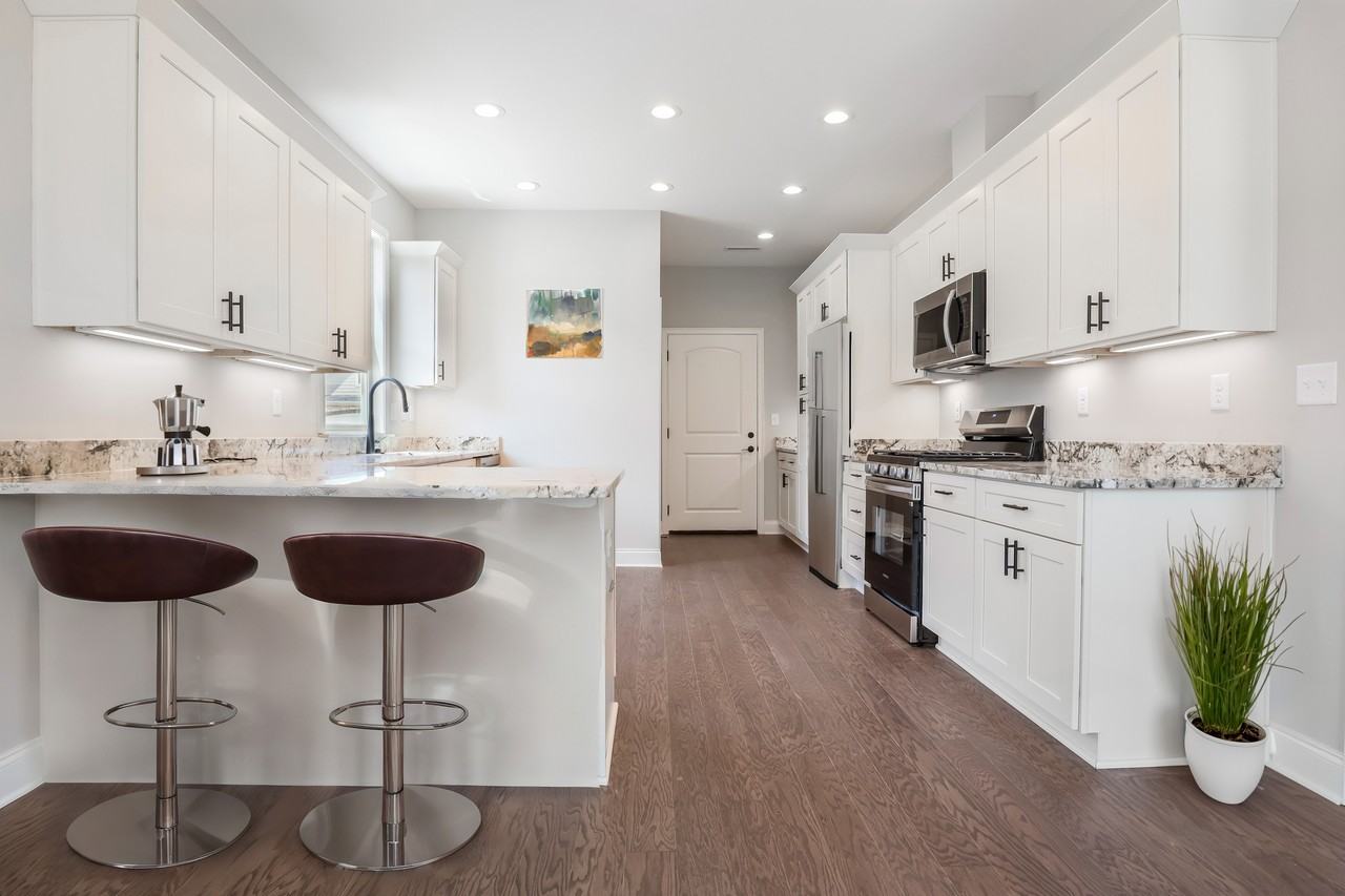 835 Wynnshire Drive #835A - Photo 4 of 23