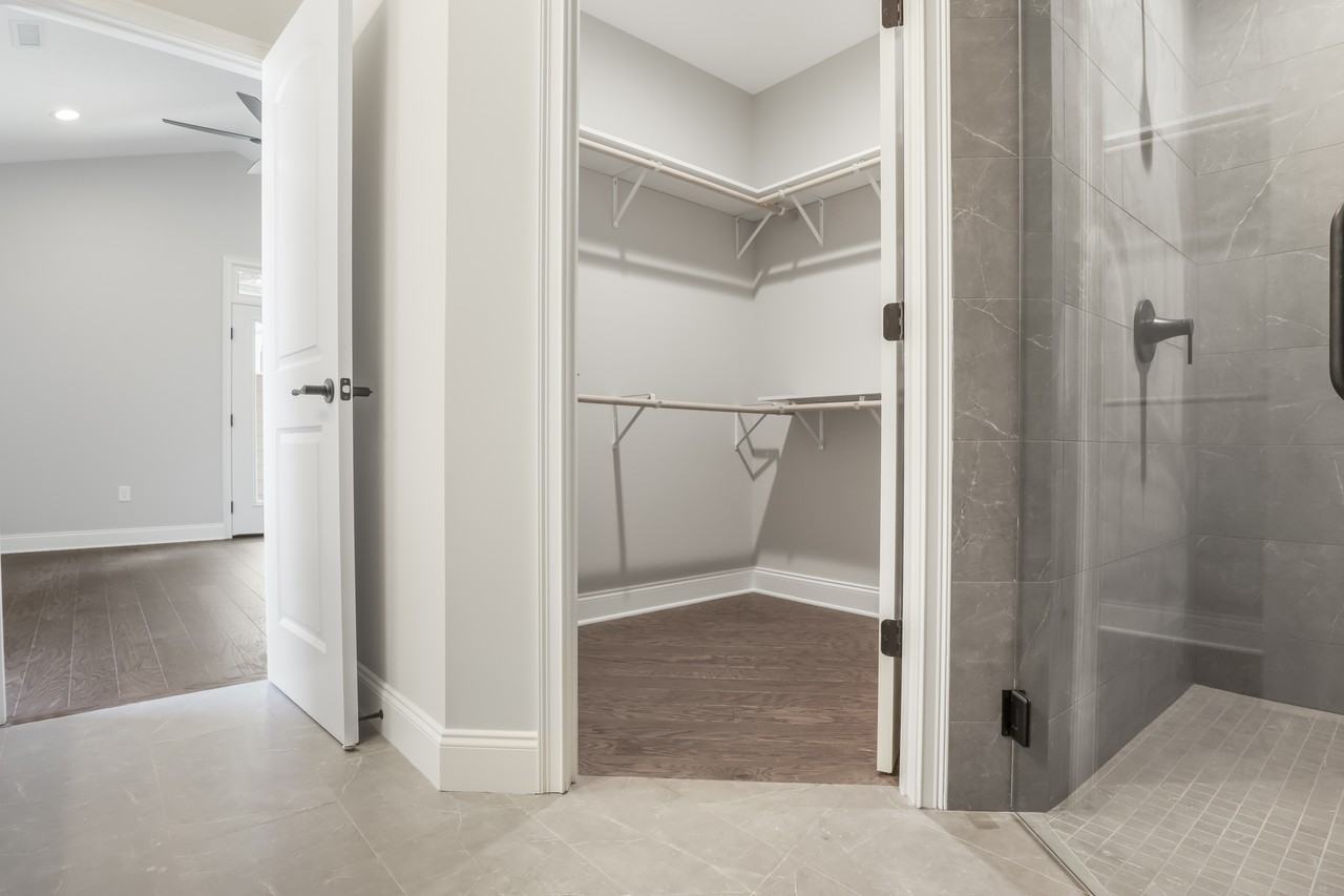 835 Wynnshire Drive #835A - Photo 7 of 23