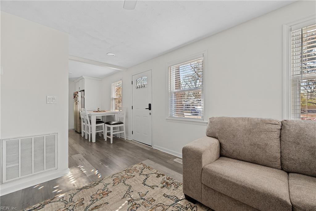 621 72nd Street #1 - Photo 6 of 21