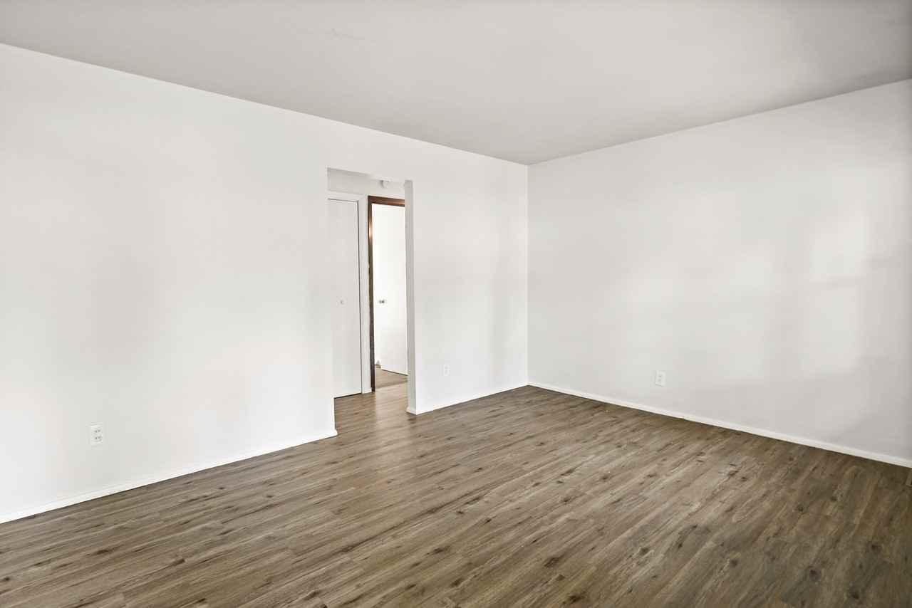 1738 Bradshaw Dr #1 - Photo 4 of 20