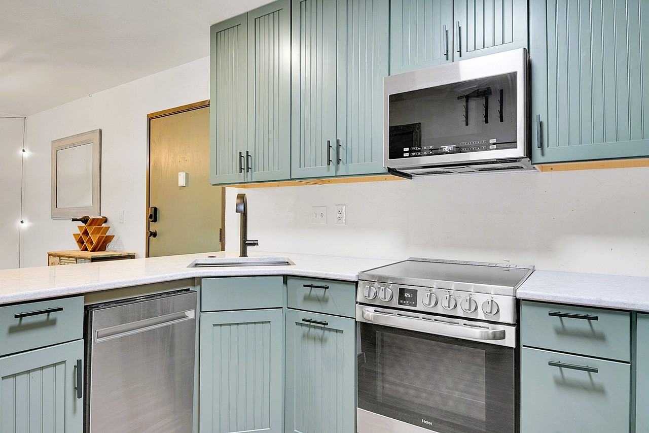 31270 John Wallace Rd #305 - Photo 4 of 37