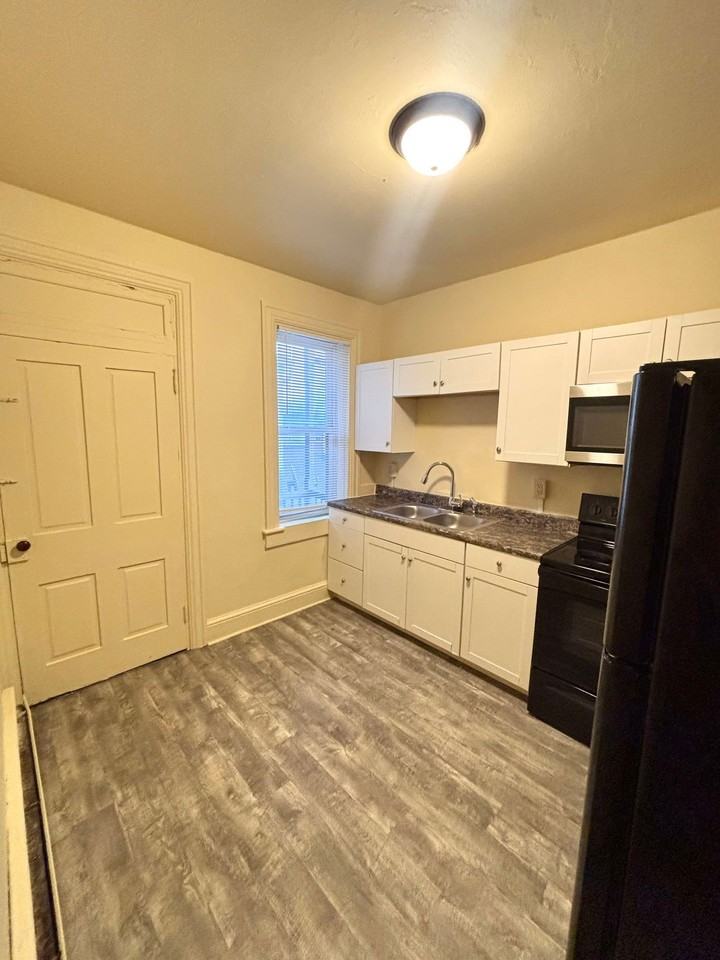 690 Columbia Avenue #2 - Photo 2 of 17