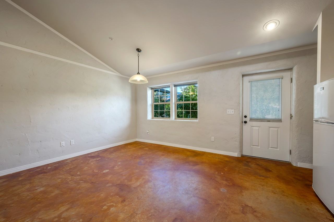 901 Spruce Street #E - Photo 5 of 29