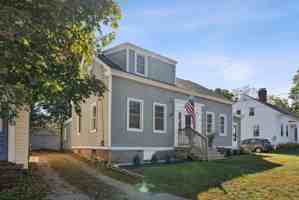 featured image of 10 High Street #3