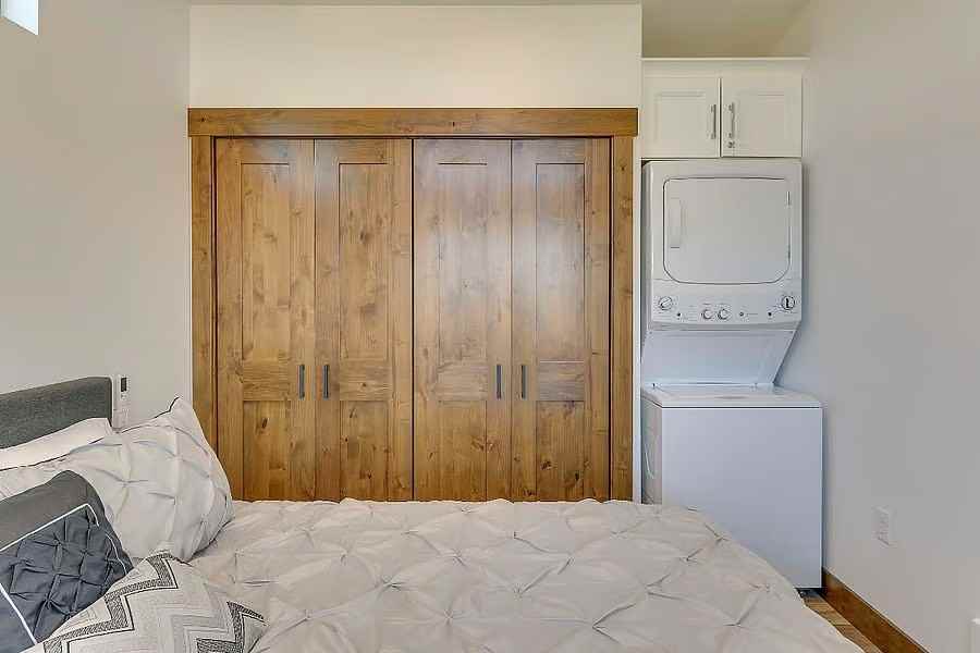 1034 Farmhouse Lane #1034 - Photo 7 of 10