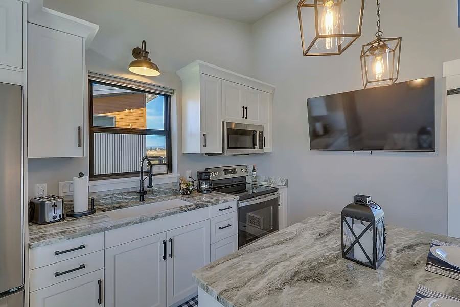 1030 Farmhouse Ln #1030 - Photo 5 of 10