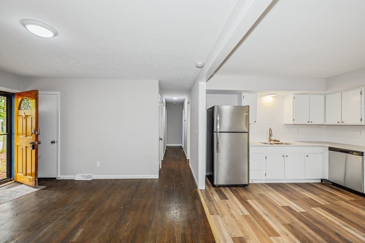 4065 Foxe Basin Road #1 - Photo 3 of 21