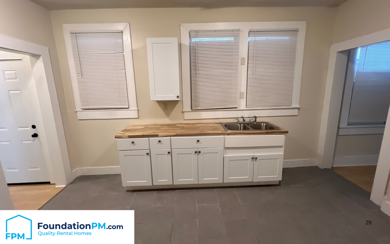 1683 Walker Ave #1 - Photo 5 of 24