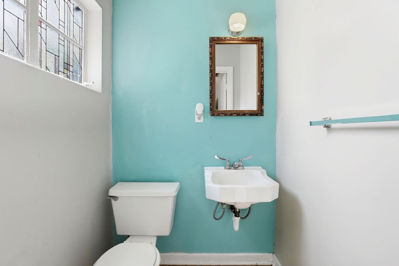 1622 Arbor Park Dr #1 - Photo 7 of 20