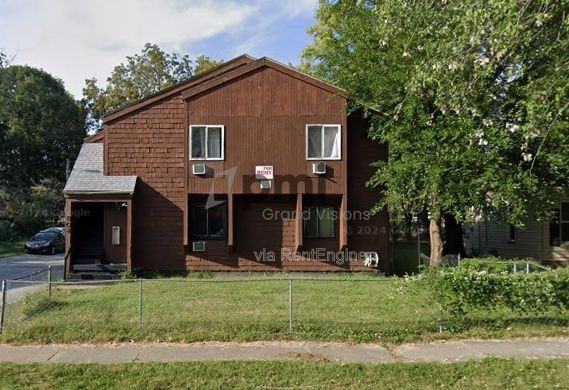 904 West Macon Street #2