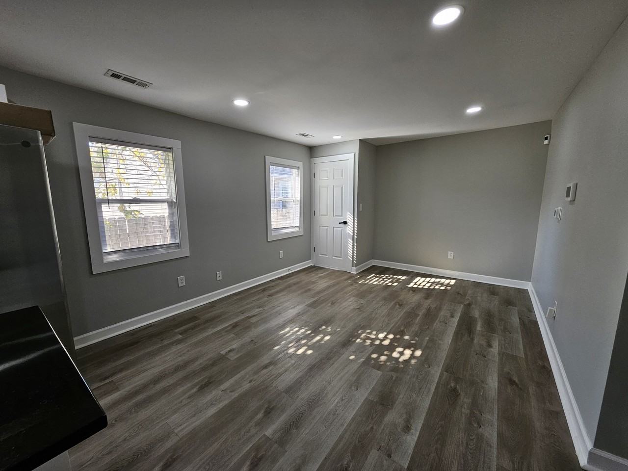 2425 Doctor A J Brown Ave #2425 - Photo 6 of 12