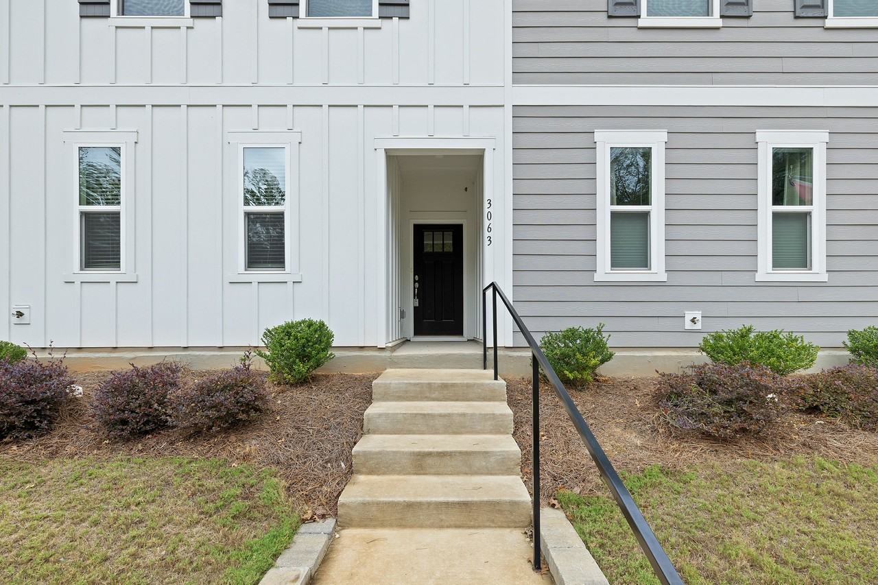 3063 Spline Circle #1 - Photo 5 of 34