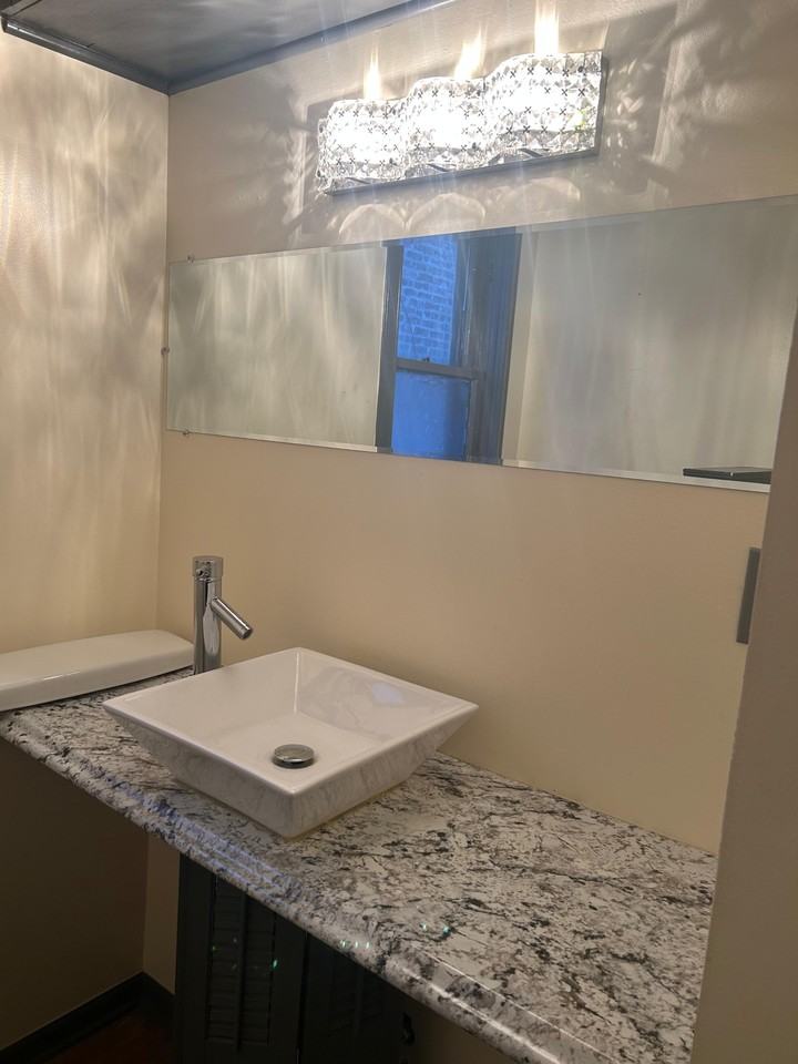 7840 S Saginaw Ave #1 - Photo 6 of 18