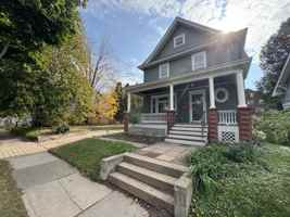 featured image of 980 East 6th Street #1