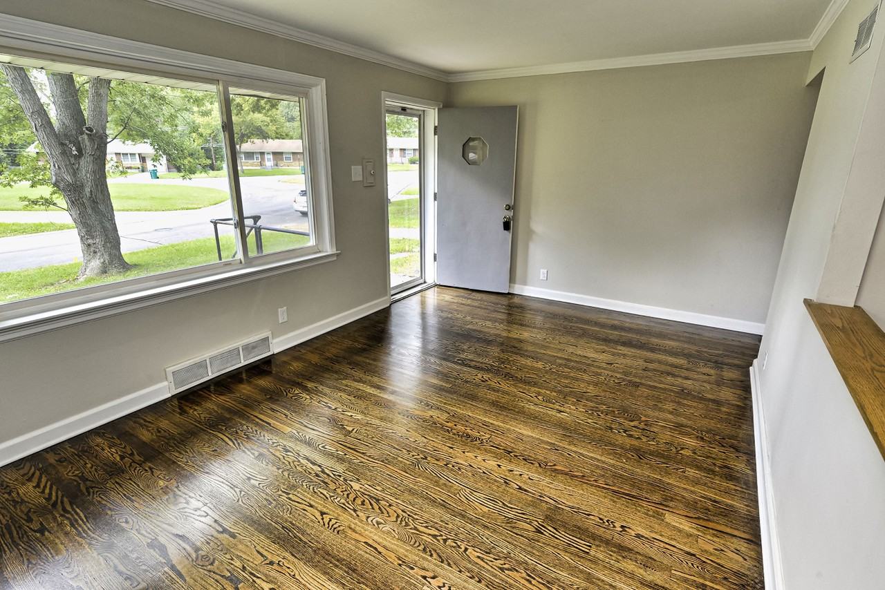 9650 Cutler Dr #1 - Photo 6 of 22