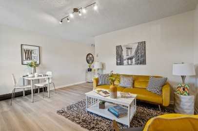 2551 Bradford Ct #2551 - Photo 5 of 50