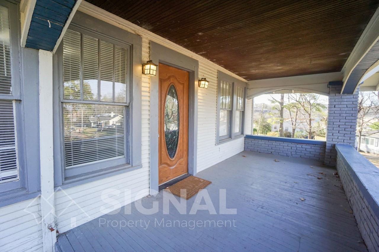 7801 6th Ave S - Photo 3 of 18