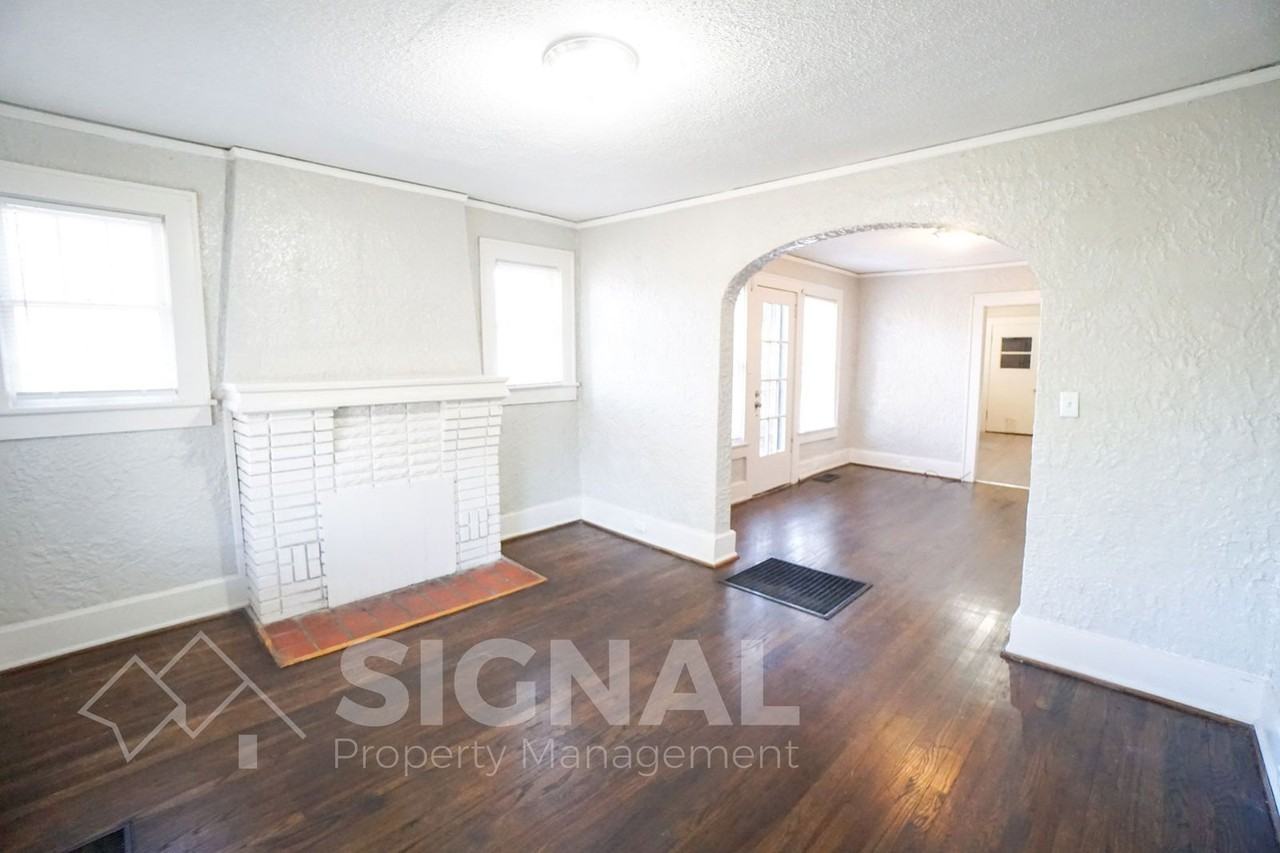 7801 6th Ave S - Photo 4 of 18