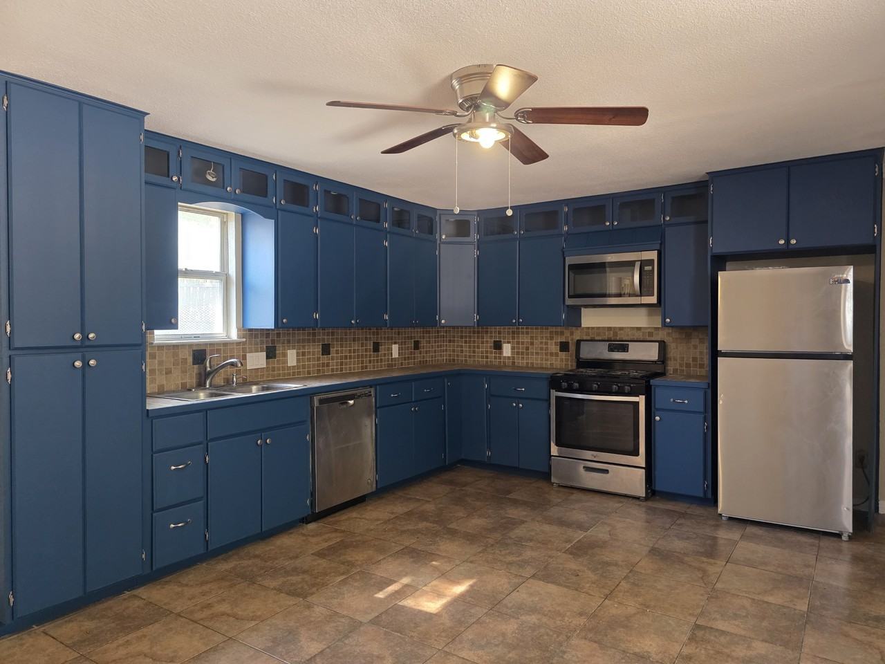 3106 Fallwell Lane #1 - Photo 4 of 27