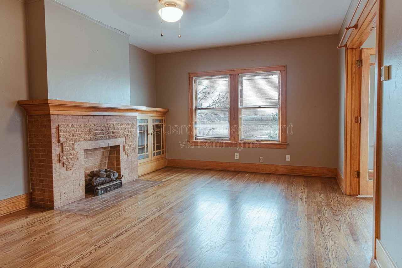 1518 North Robinson Avenue #7 - Photo 2 of 21