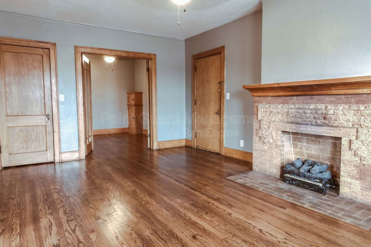 1518 North Robinson Avenue #7 - Photo 3 of 21