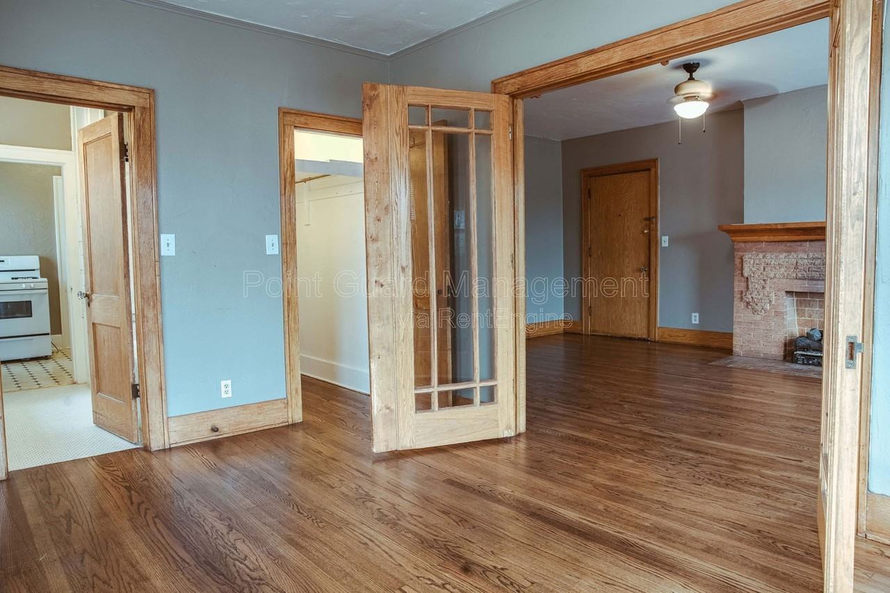 1518 North Robinson Avenue #7 - Photo 5 of 21