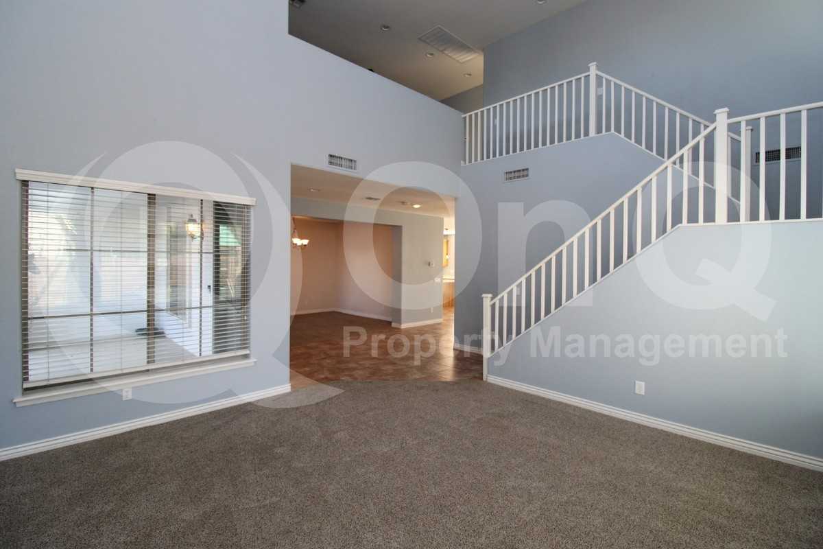 18905 E Raven Dr - Photo 6 of 31