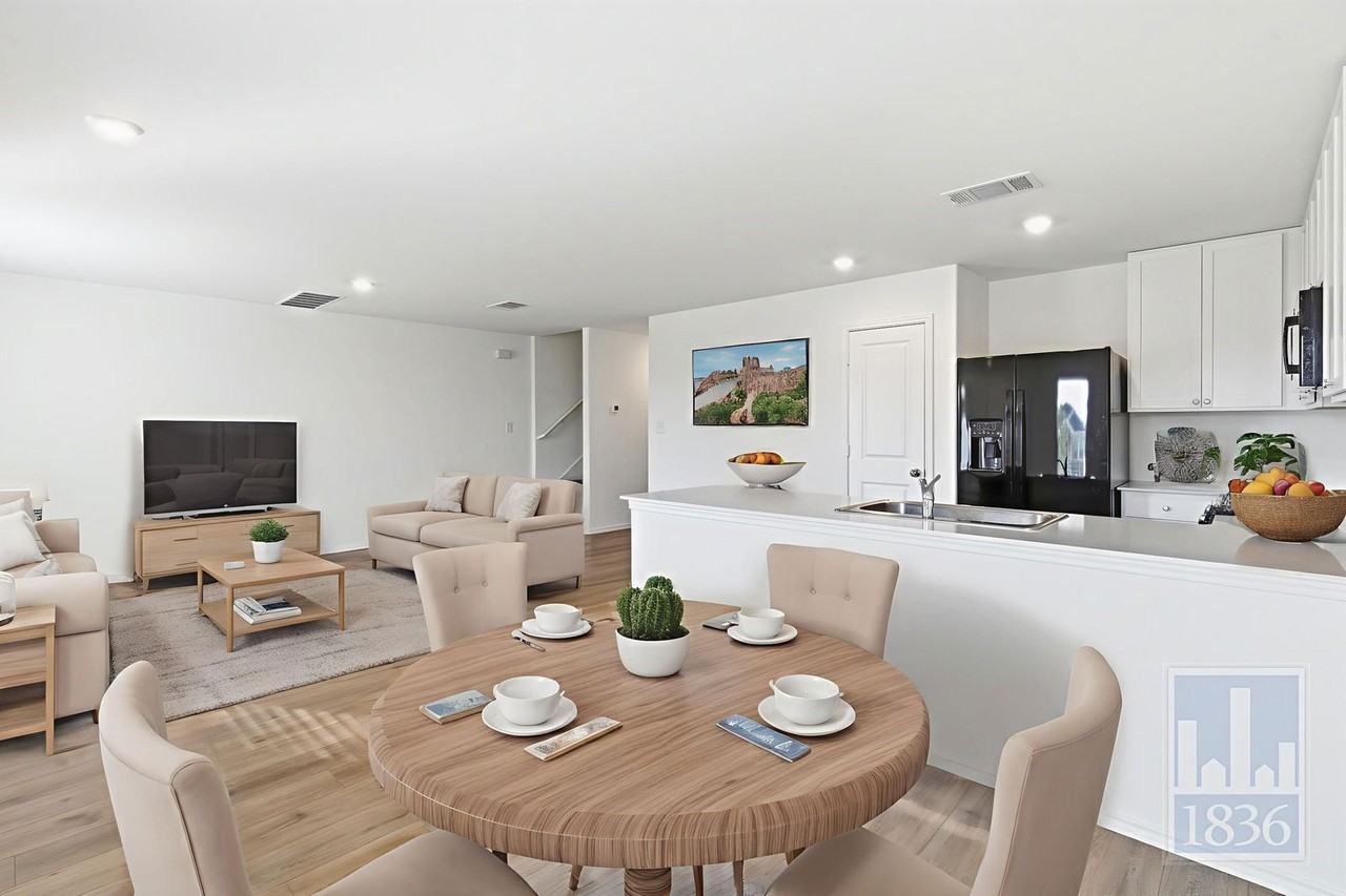 2213 Cyclone Drive - Photo 3 of 50