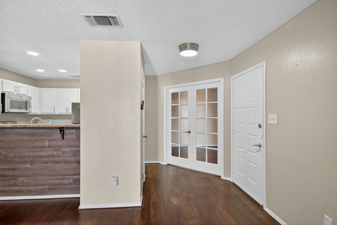 4107 Medical Drive #1 - Photo 4 of 33