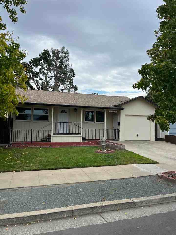 2545 Fourth Street #1