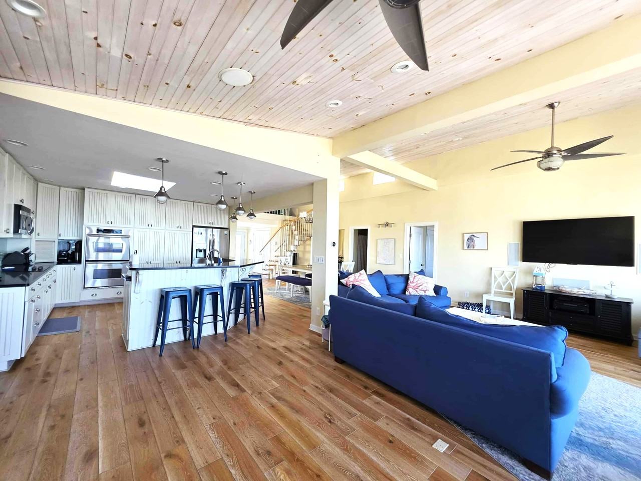 8034 Riverview Road #1 - Photo 3 of 40