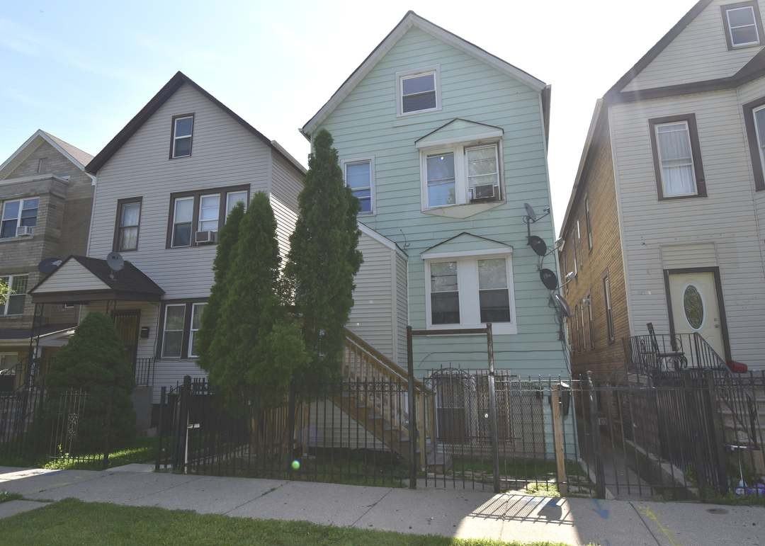 8927 South Muskegon Avenue #1B - Photo 3 of 3