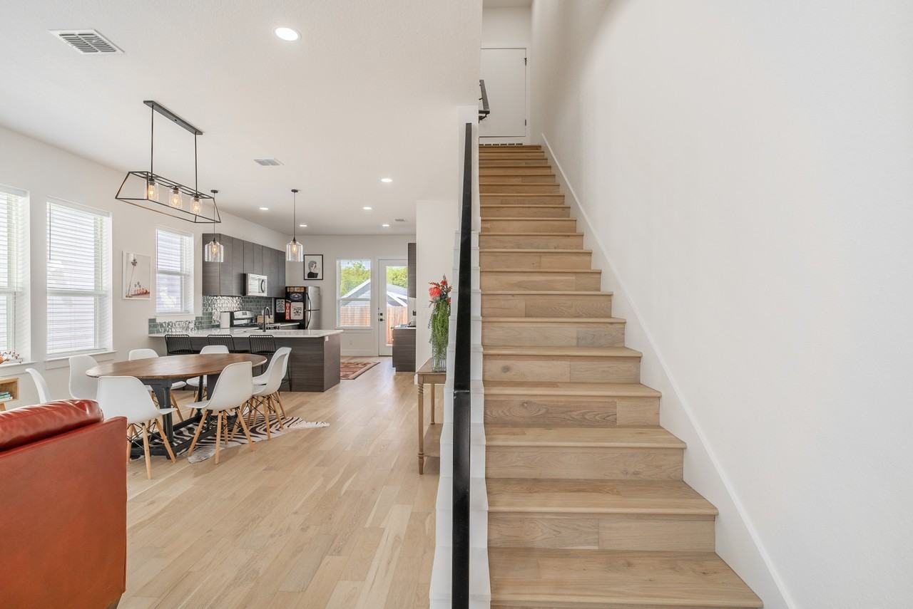 719 Eleanor Avenue #1 - Photo 3 of 46