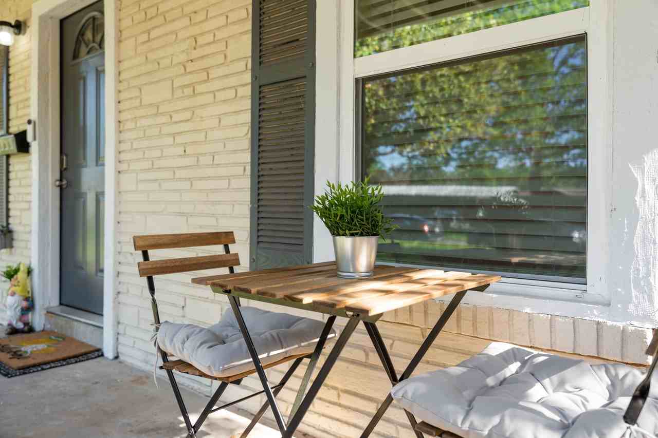 338 Tomrob Dr #1 - Photo 2 of 18