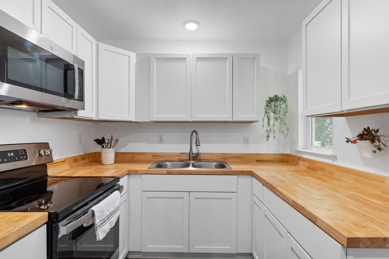 338 Tomrob Dr #1 - Photo 6 of 18