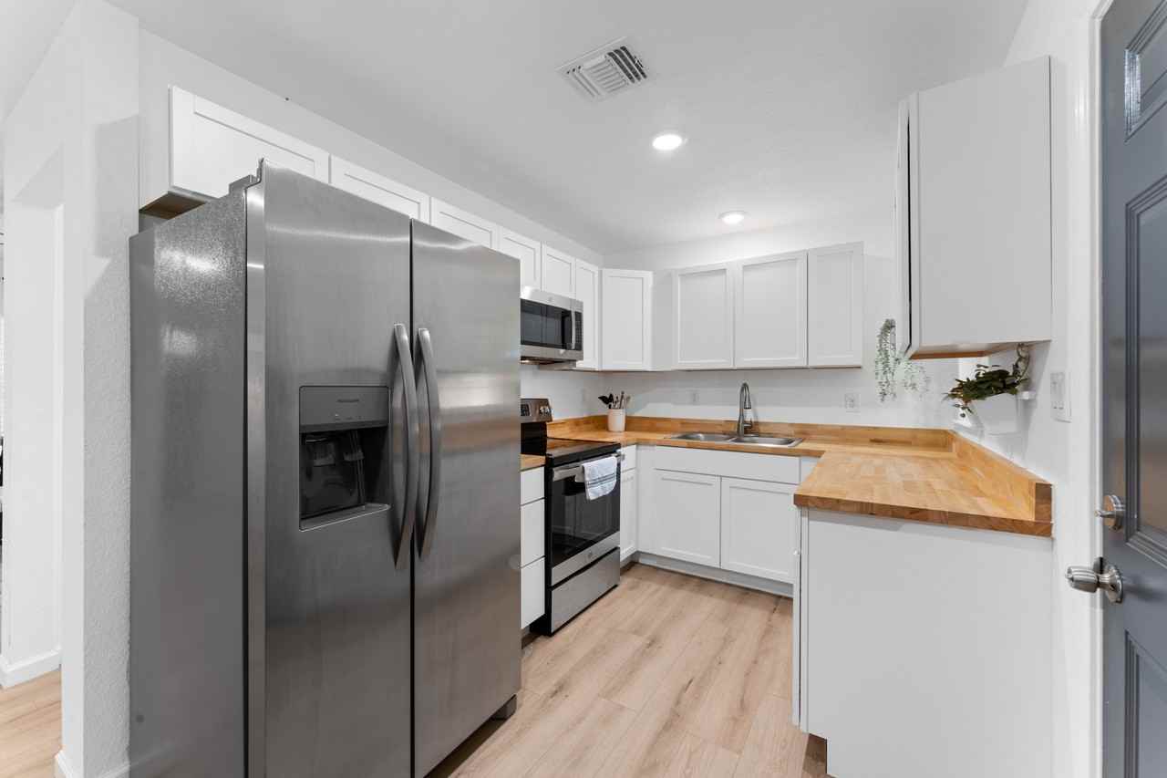 338 Tomrob Dr #1 - Photo 7 of 18