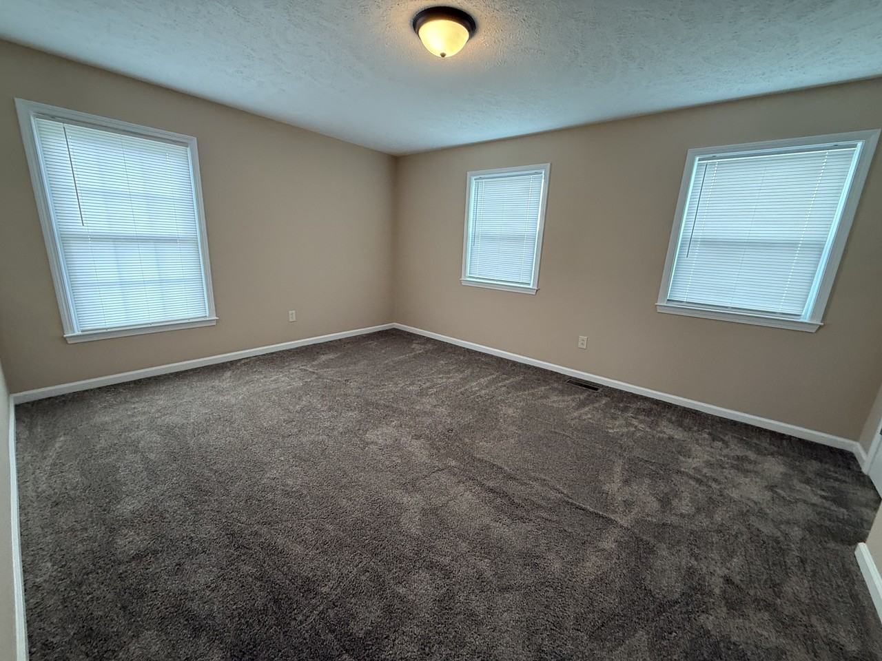 226 Hickory Trl #1 - Photo 6 of 7